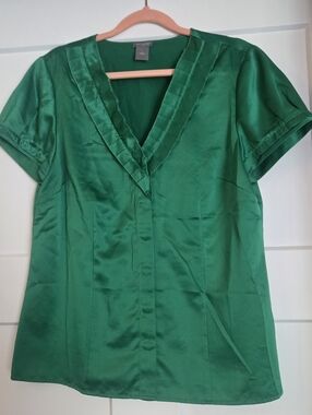 Ann Taylor Emerald Green Satin V-Neck Blouse